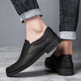 Men Retro Cow Leather Slip Resistant Slip On Casual Shoes